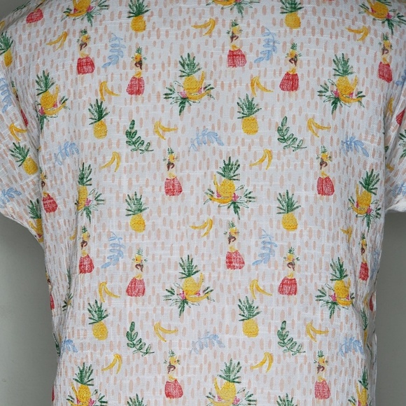 Hawaiian Pineapple Embroider Top - Picture 2 of 5